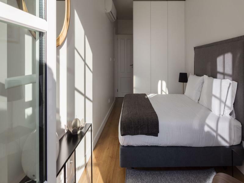 Serviced - Baixa Castelo Appartement